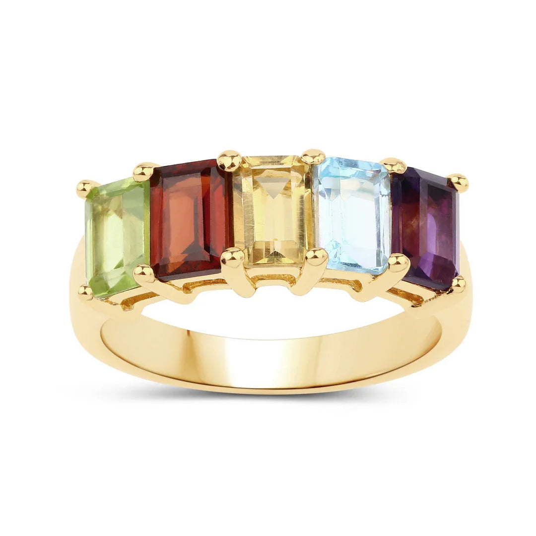 Anillo de plata con múltiples piedras preciosas