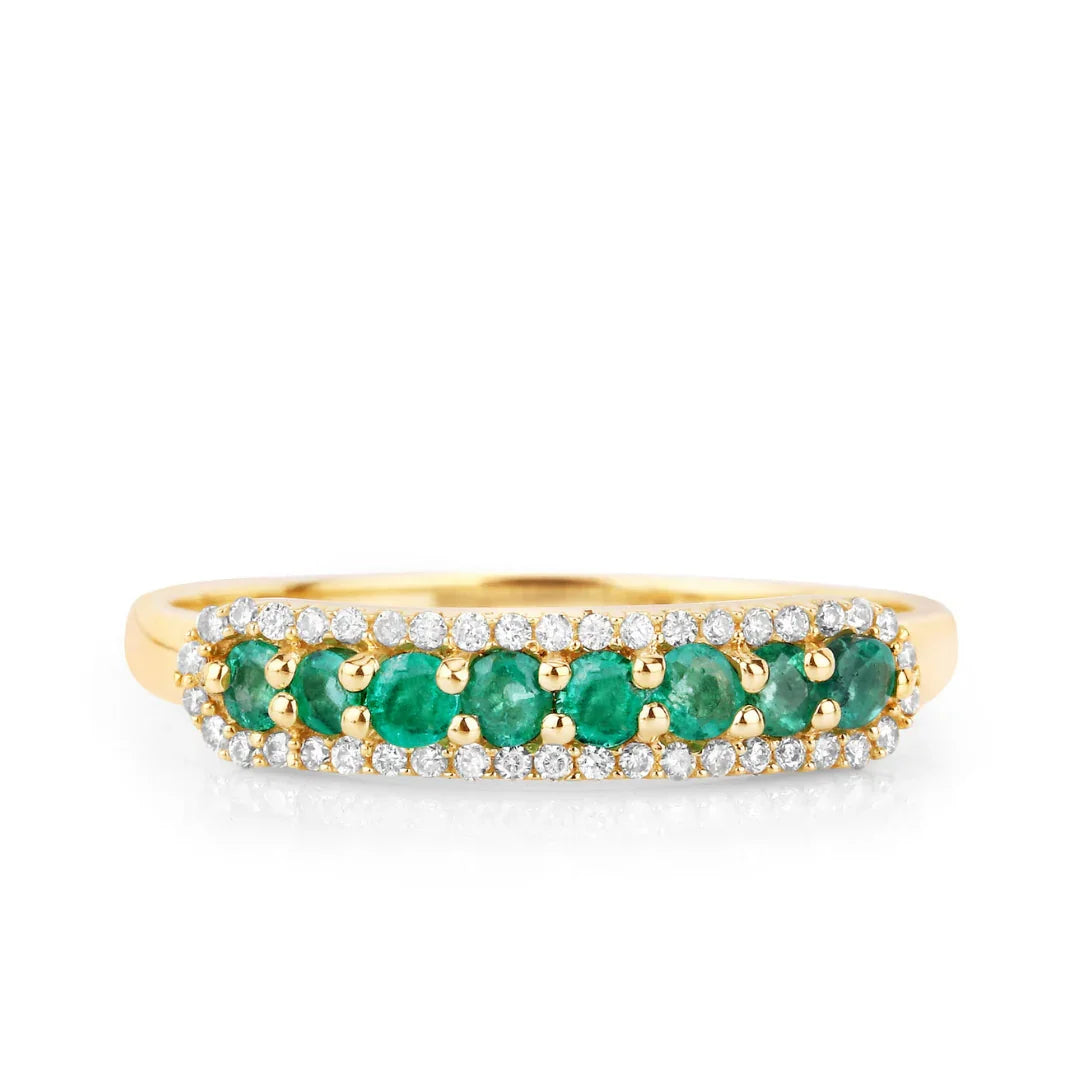 Anillo de eternidad con esmeralda de Zambia en oro amarillo de 14 quilates