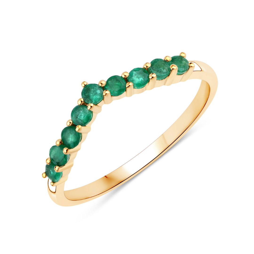 Anillo Claddagh de oro amarillo de 10 quilates con esmeralda de Zambia
