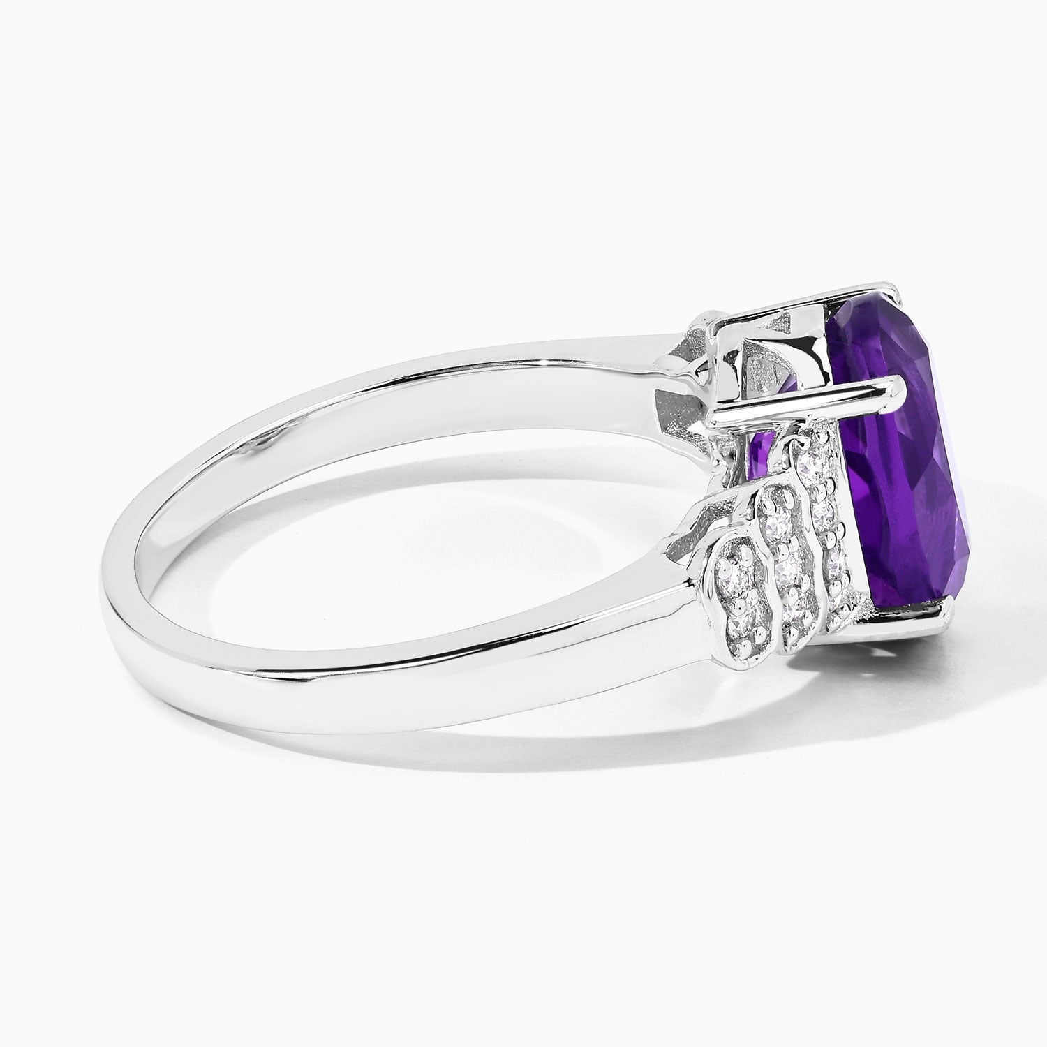 2.34 Ct Genuine Oval Amethyst and Lab Diamond Silver Ring
