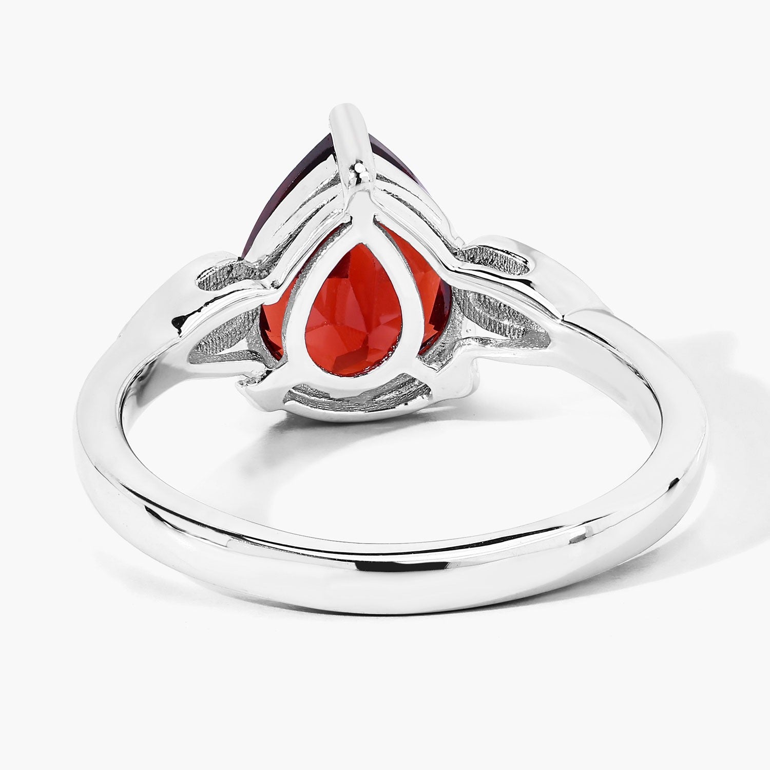 2.56 Ct Genuine Red Pear-shaped Garnet and Lab Diamond Silver Ring