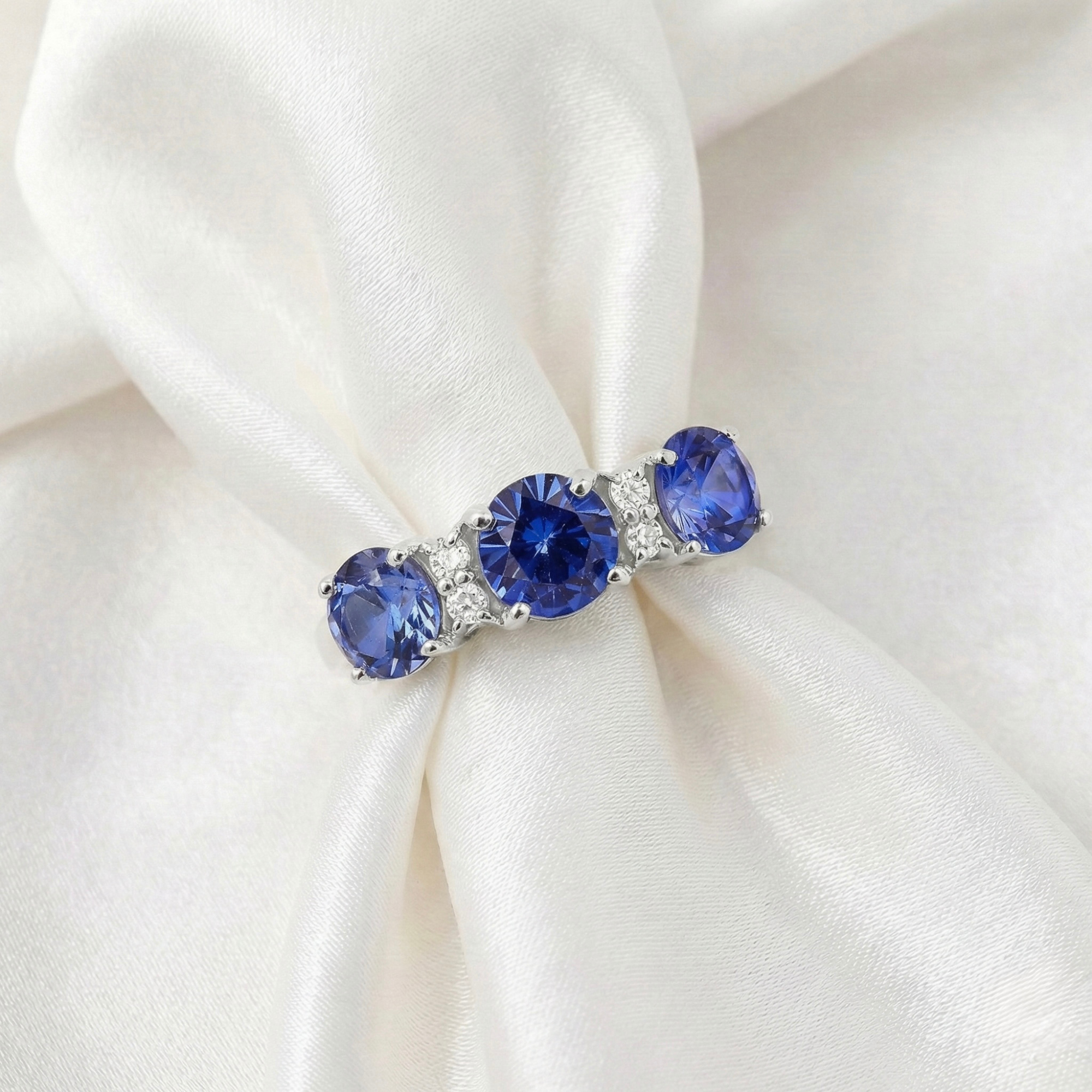 Three Stone Ceylon Blue Sapphire Ring Fine Color Jewels