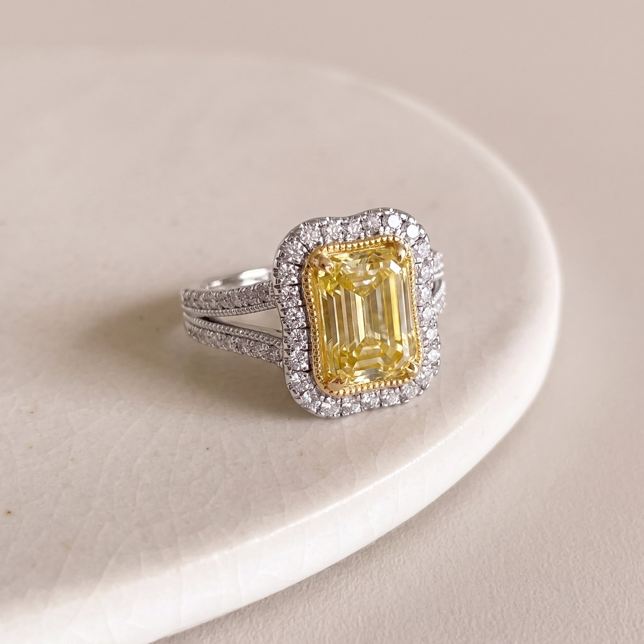 2.5Cttw Radiant Shaped Fancy Yellow Lab Grown Diamond (F/VS) Split Shank Engagement Halo Ring 14K Gold