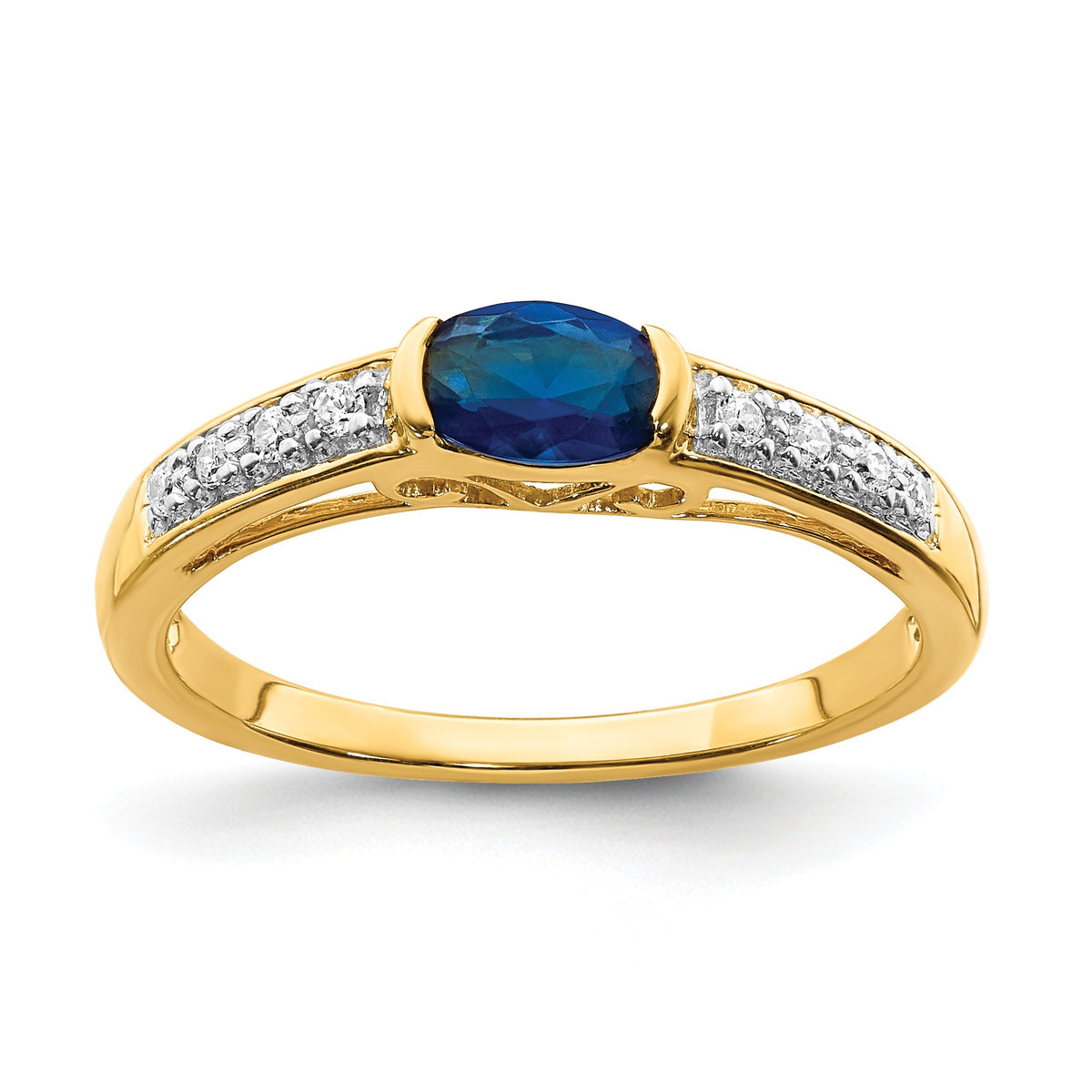 Anillo solitario de diamantes de laboratorio de talla princesa en oro blanco de 14 k