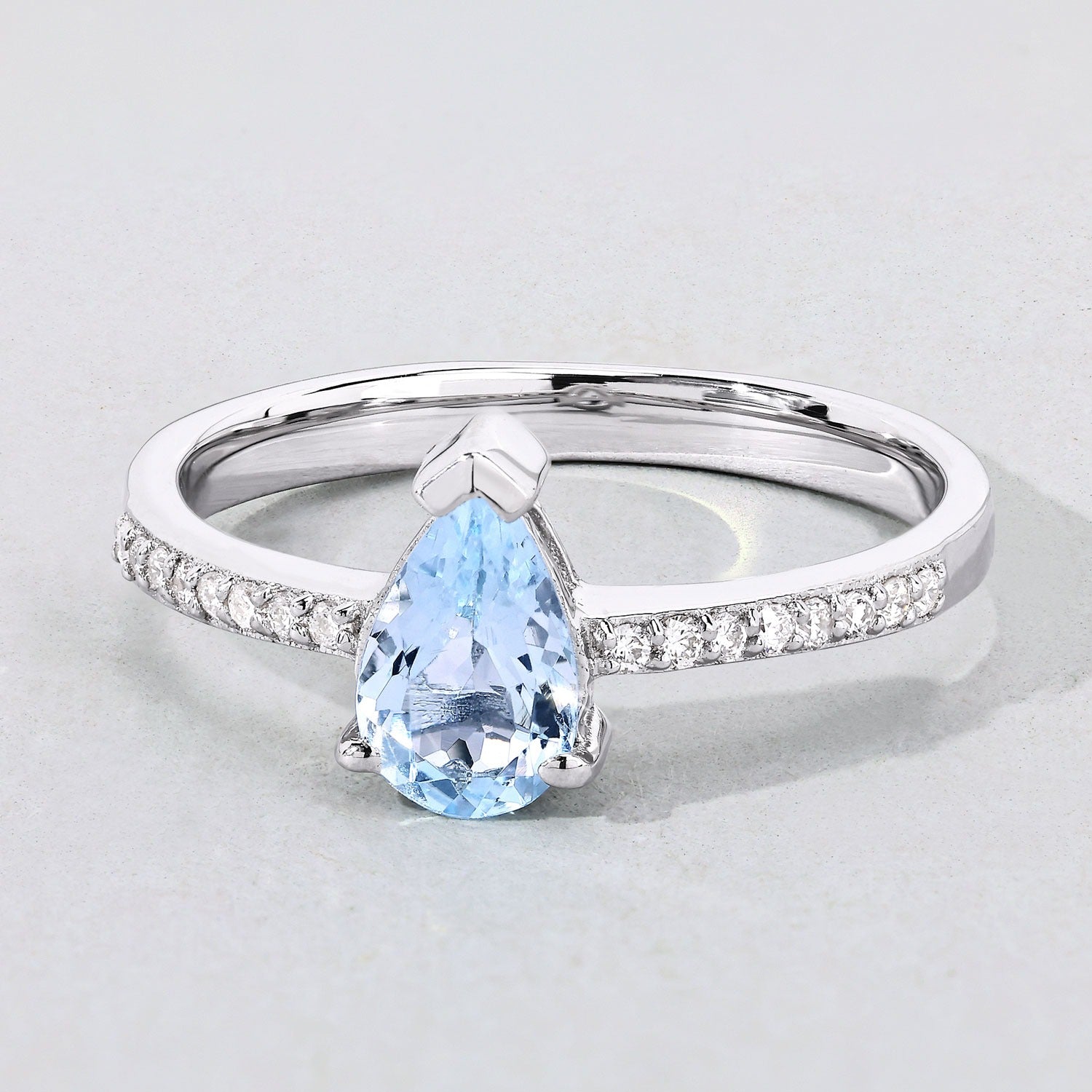 0.90 Ct Genuine Blue Aquamarine and Lab Diamond Sterling Silver Teardrop Ring