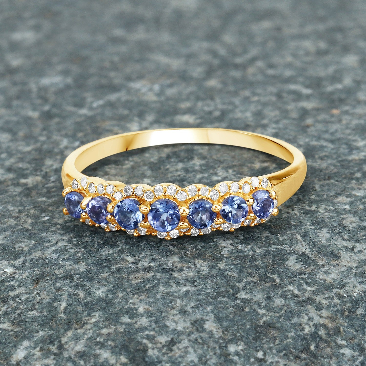0.38 Ct Round Violet Tanzanite Diamond Prong 14K Yellow Gold Half Eternity Halo Band Ring