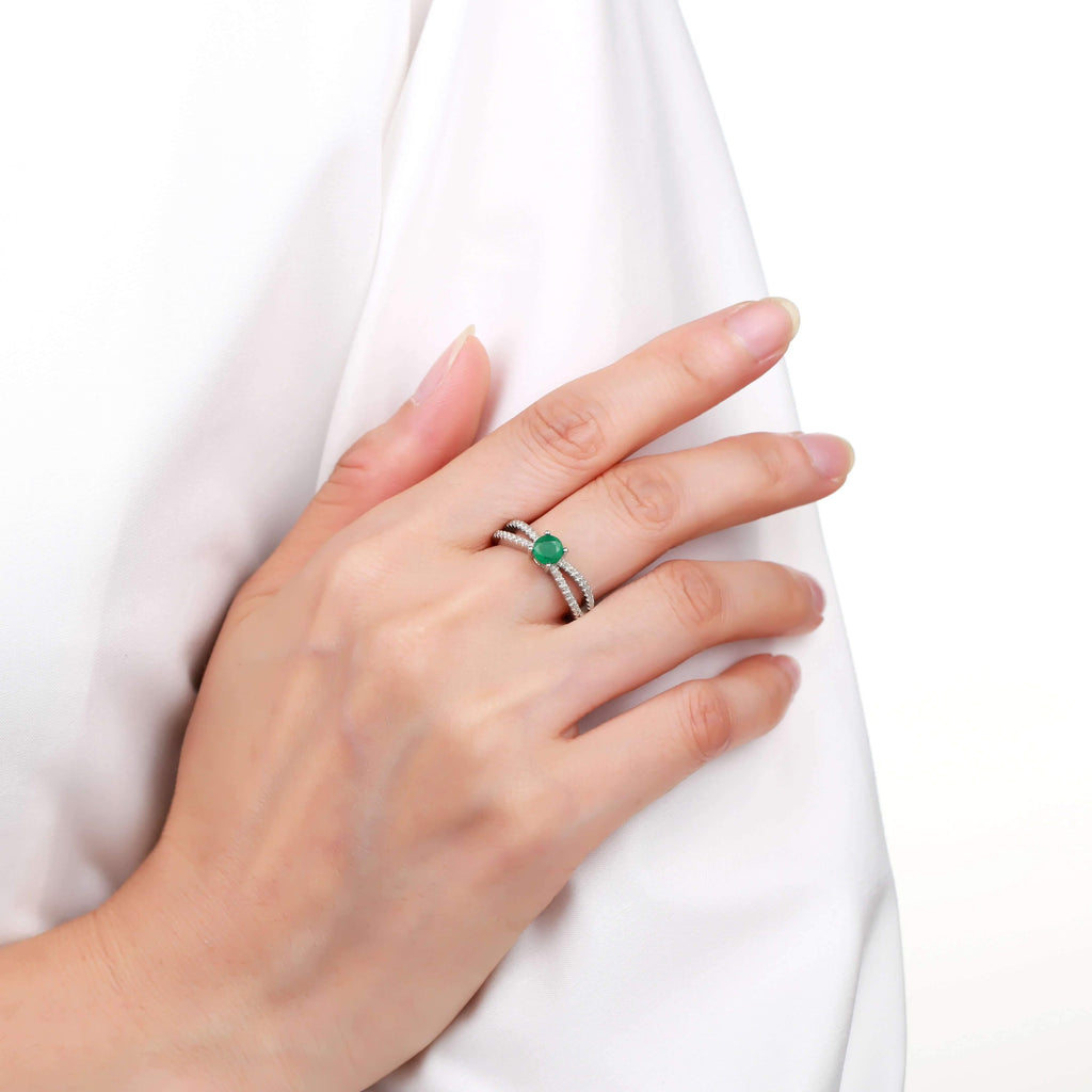 Stylish Round cut Genuine Emerald Ring with White Sapphire