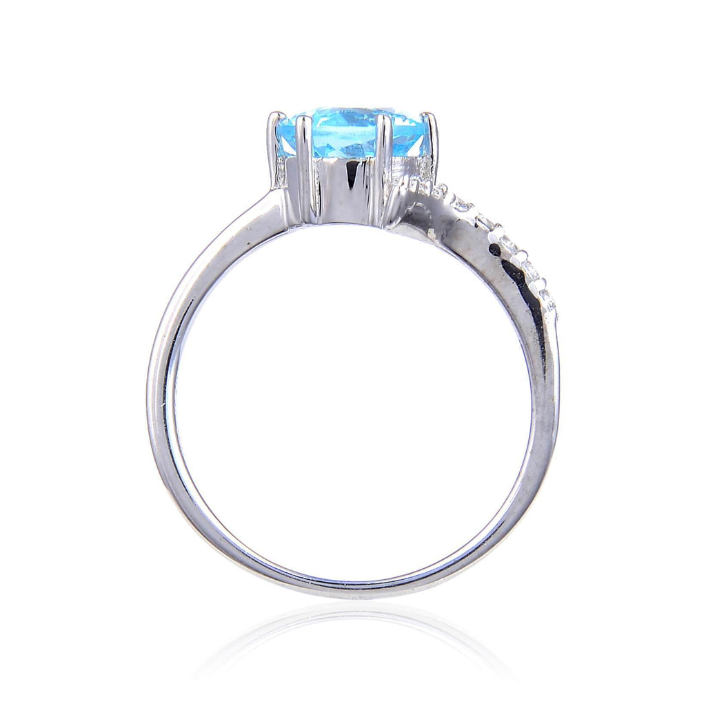Sterling Silver Round Blue Topaz Ring Accented with White Topaz.
$ 50 & Under, 6, 7, 8, Blue, Round, Blue Topaz, White Topaz, 925 Sterling Silver, Solitair